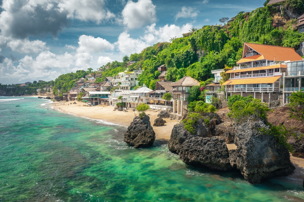Ubud's Spiritual Heart to Uluwatu's Coastal Temples — Bali private Uluwatu clifftop villa — HauteBlack