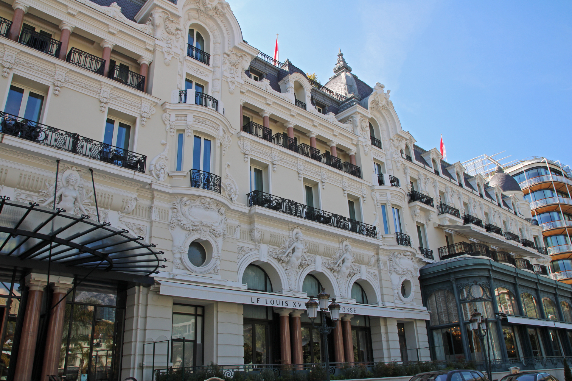 Hôtel de Paris Monte-Carlo Le Louis XV restaurant entrance — Alain Ducasse three-Michelin-star dining at the Monaco Grand Prix